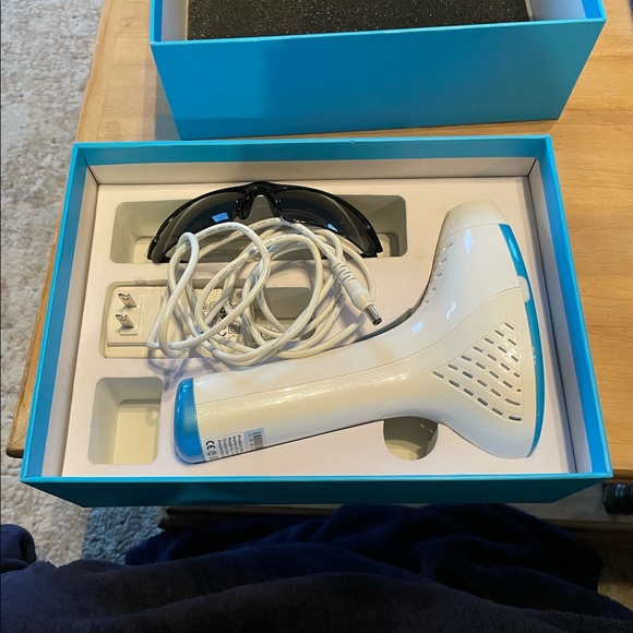 MLAY M3 Laser Hair Removal System - Picture 6 of 6